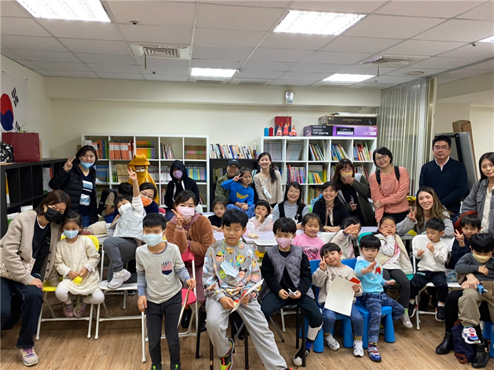 <타이중 한글학교의 학생들 - 출처 : 이숙현 씨 제공>
