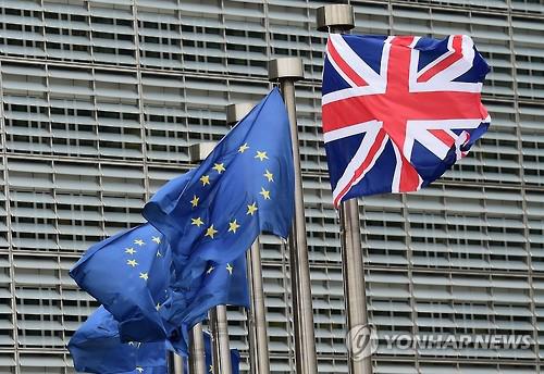 <브렉시트> 英-EU 충돌 서막 올려…탈퇴협상 발동 시기 대립