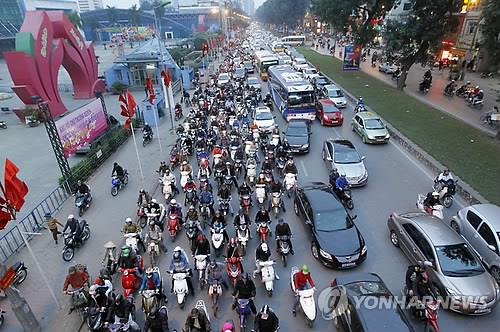 '오토바이 천국' 베트남, 주요 도심 운행금지 추진 논란