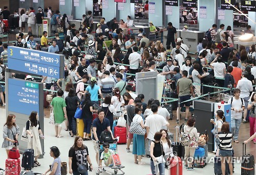 오늘 인천공항 18만9천명 이용 예상…역대 최대기록 '눈앞'