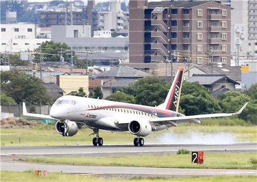 첫 일본산 제트여객기 MRJ, 잇단 회항에 수주차질 걱정