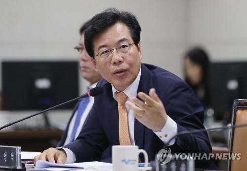 한국당, 연간 300억 이상 남북협력사업 국회동의 의무화 추진