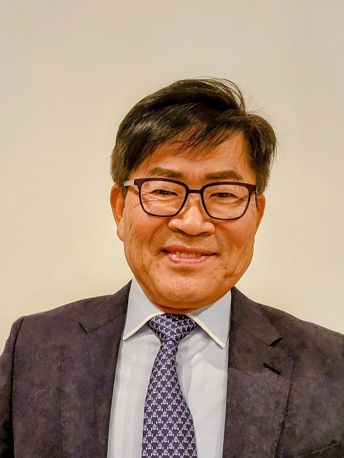 정상봉 자문위원